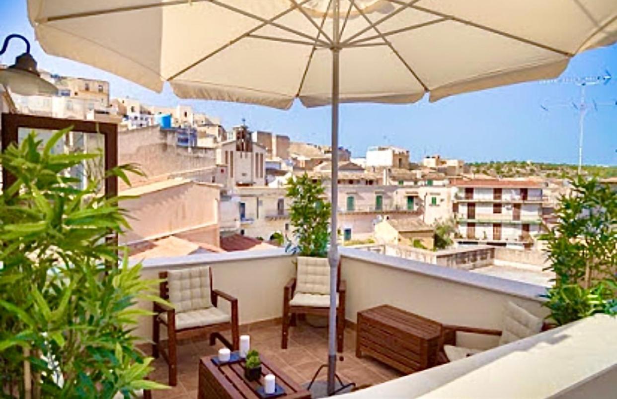 Micca Ospitalita Siciliana Bed & Breakfast Noto Exterior photo