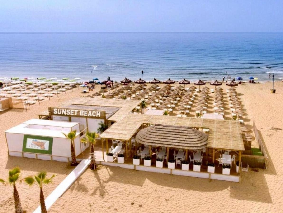 Micca Ospitalita Siciliana Bed & Breakfast Noto Exterior photo